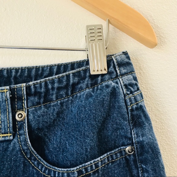 vintage Liz Claiborne high-waisted mom shorts - Picture 2 of 5